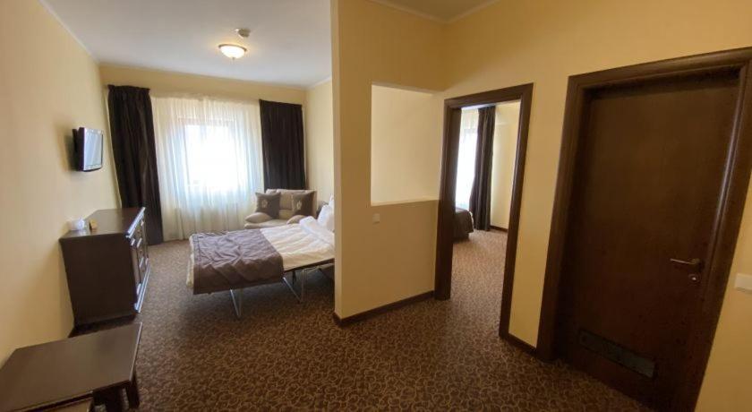 Hotel Leul De Aur Sebes  Bagian luar foto