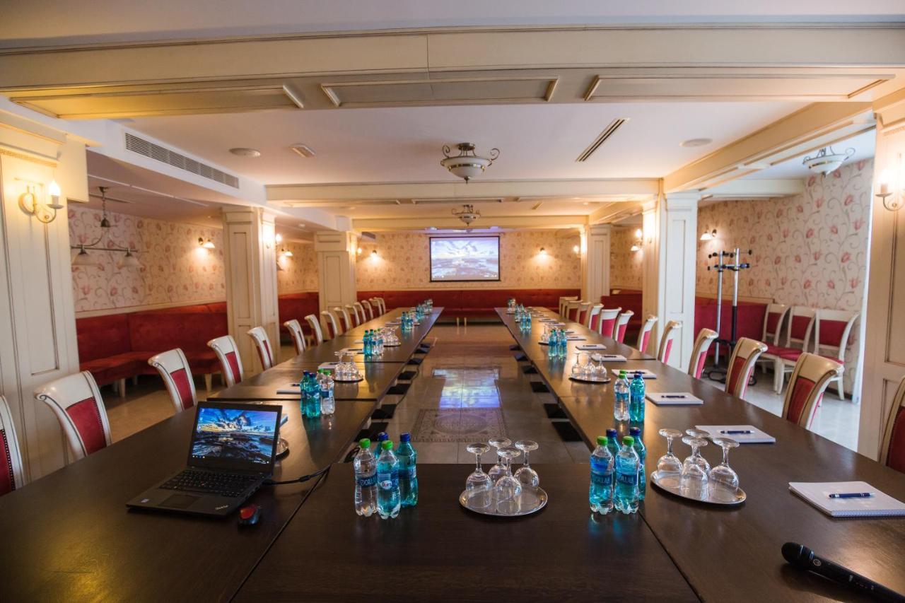 Hotel Leul De Aur Sebes  Bagian luar foto
